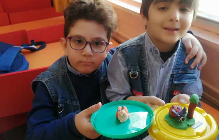 کفشدوزک با خمیربازی 6