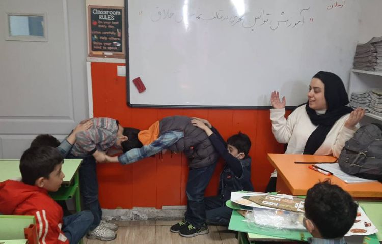 :کلاس آموزش قوانین شهری در قالب نمایش خلاق 12