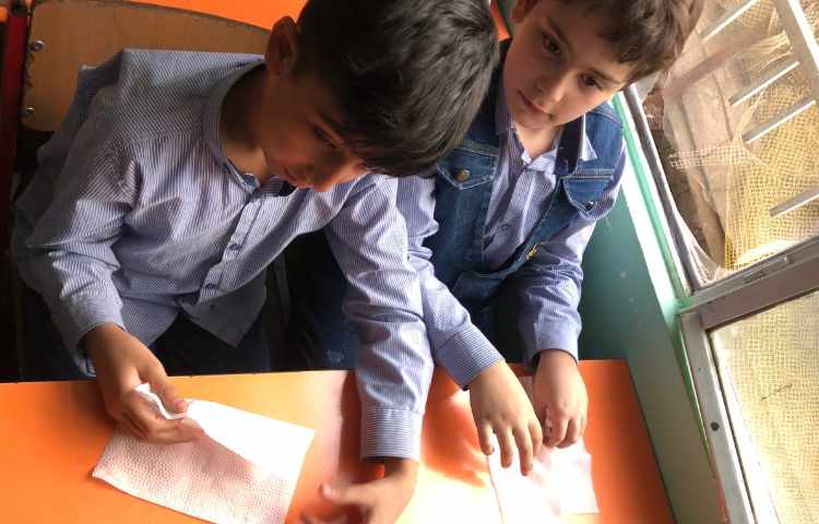 کلاس اتیکت تزیین دستمال سفره 1