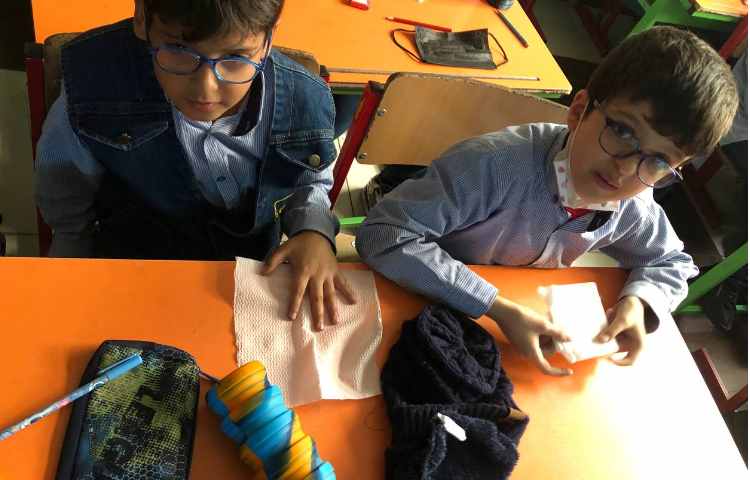 کلاس اتیکت تزیین دستمال سفره 3