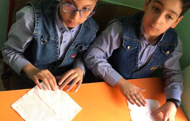 کلاس اتیکت تزیین دستمال سفره 5