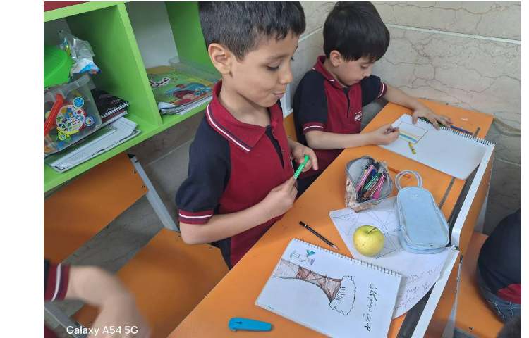 کلاس اول .نقاشی آزاد