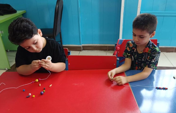 : کلاس بازی و ریاضی، دست ورزی 2