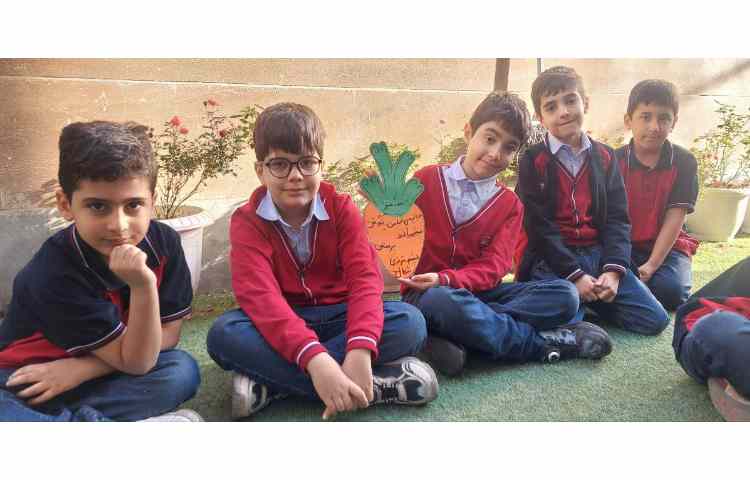 کلاس بدون دیوار املای خلاق 1