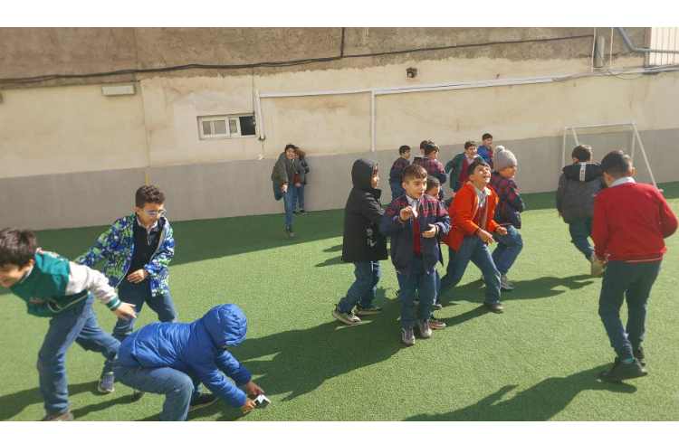 کلاس بدون دیوار درس علوم آشنایی با نیرو