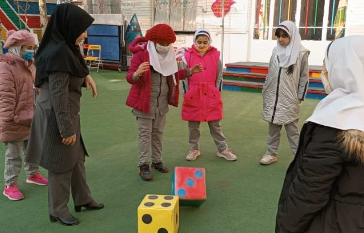 کلاس بدون دیوار، ریاضی 1