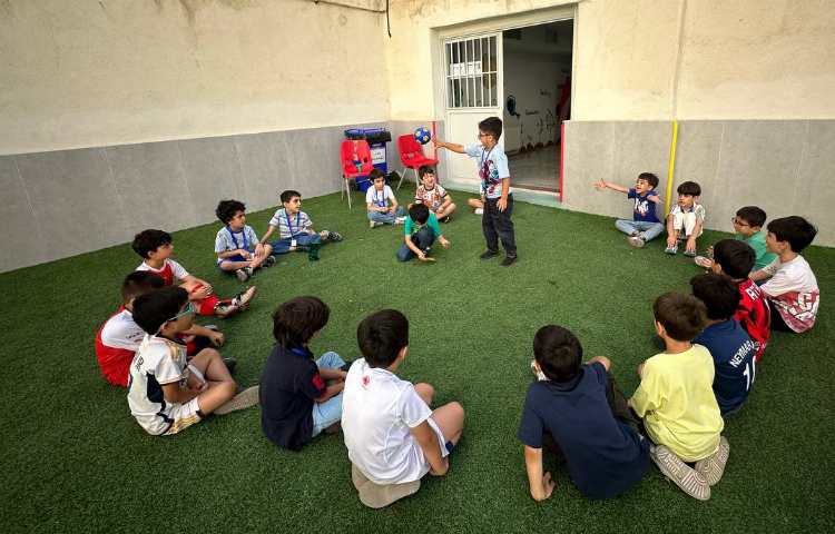 کلاس بدون دیوار (زنگ دایره) کلاس اول 1 2