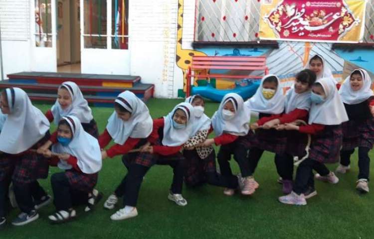 کلاس بدون دیوار ، فارسی 3