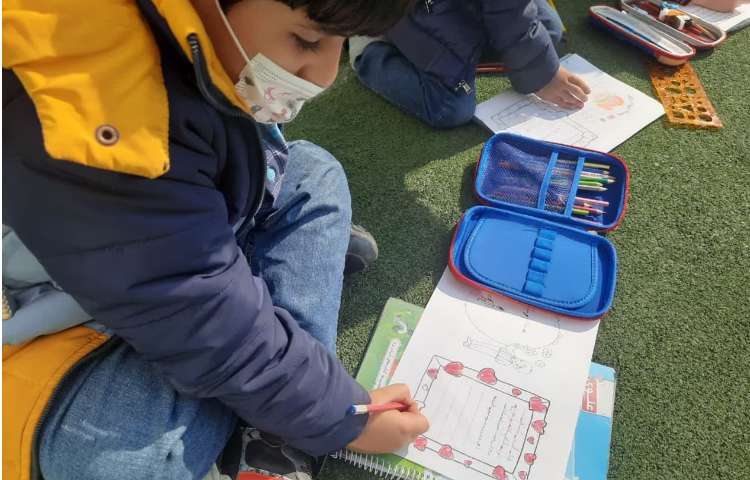 کلاس بدون دیوار (نوشتن املا یا نشانه ر) 5