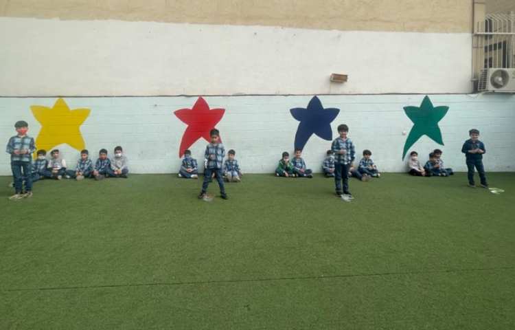 کلاس بدون دیوار پایه اول دبستان 4