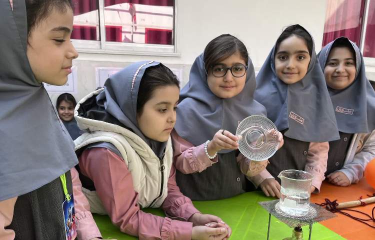 کلاس بدون دیوار 7