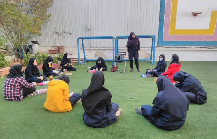 کلاس ترکیبی حضوری، مجازی بدون دیوار