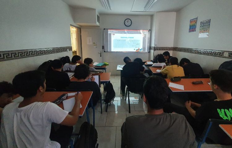 کلاس تفکر و خلاقیت 8