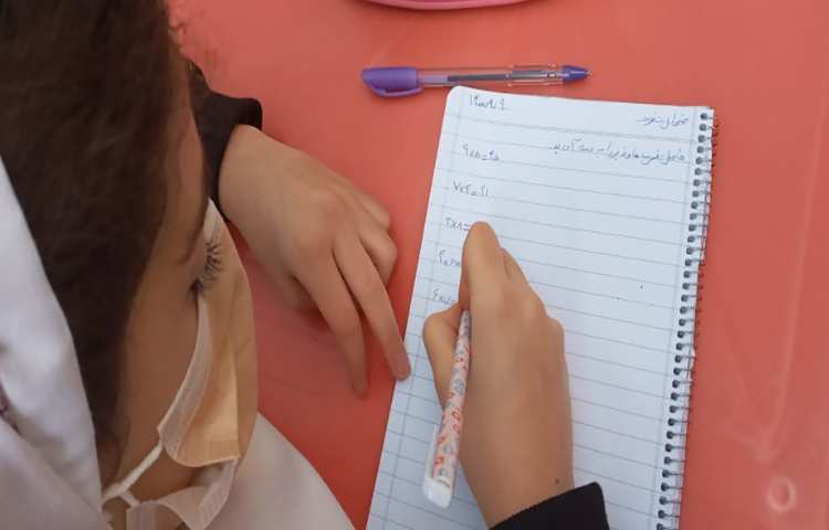 کلاس حضوری همراه با دانش آموزان 3