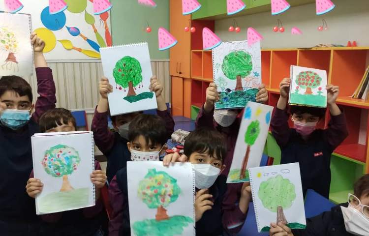 کلاس حضوری هنر، پایه اول