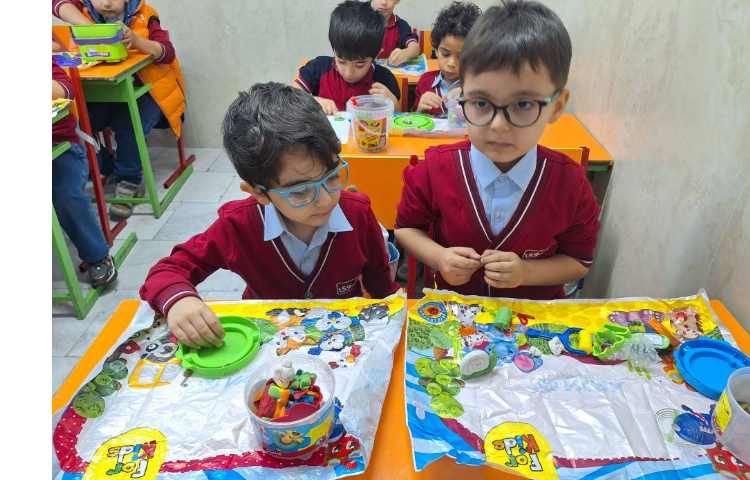 کلاس خلاقیت و نقاشی پیش1 1