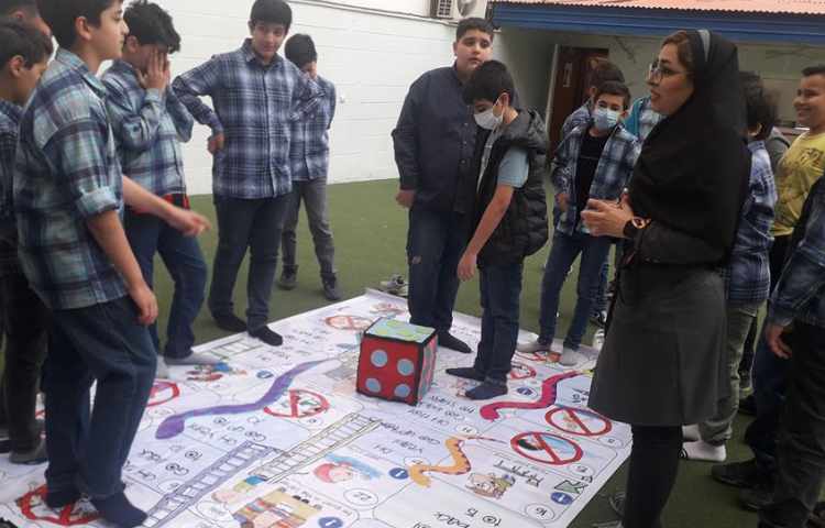 کلاس خلاق با بازی پایه ششم دبستان علوی 6