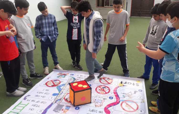 کلاس خلاق زبان پایه ششم دبستان 8