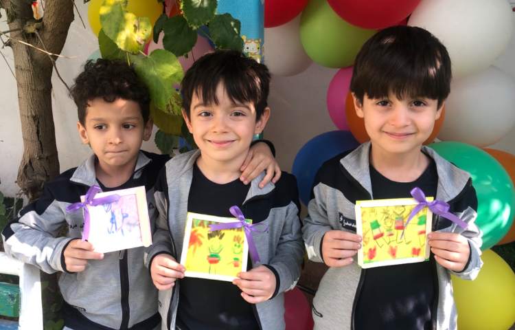 کلاس دستان توانا درست کردن قاب عکس