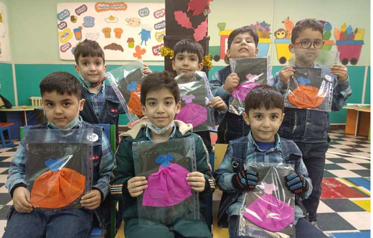 :کلاس دستان توانمند، دست ورزی و هدیه برای مادر