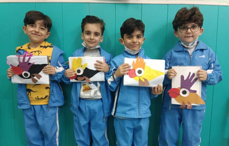 :کلاس دستان توانمند، کاردستی طوطی 2