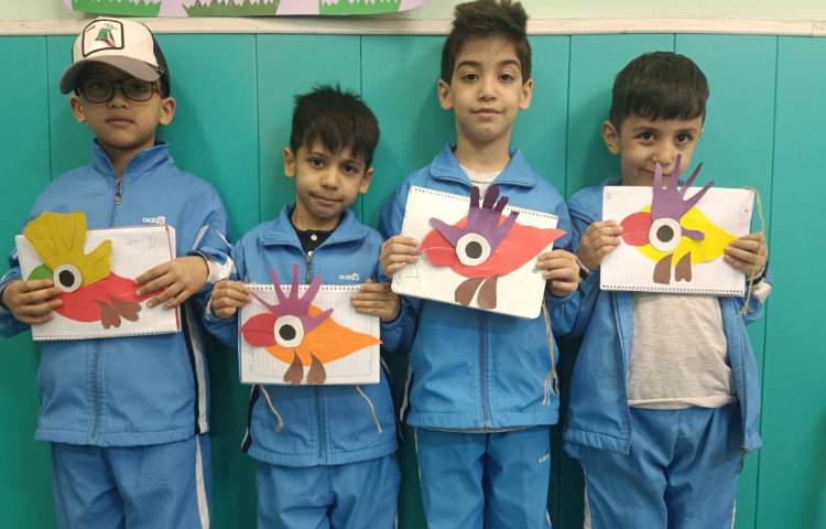 :کلاس دستان توانمند، کاردستی طوطی 5