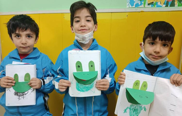 :کلاس دستان توانمند، کاردستی قورباغه 2