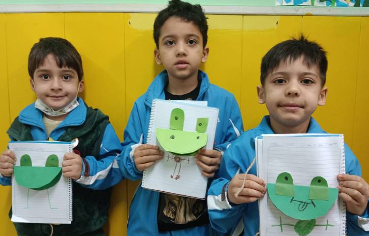 :کلاس دستان توانمند، کاردستی قورباغه 3