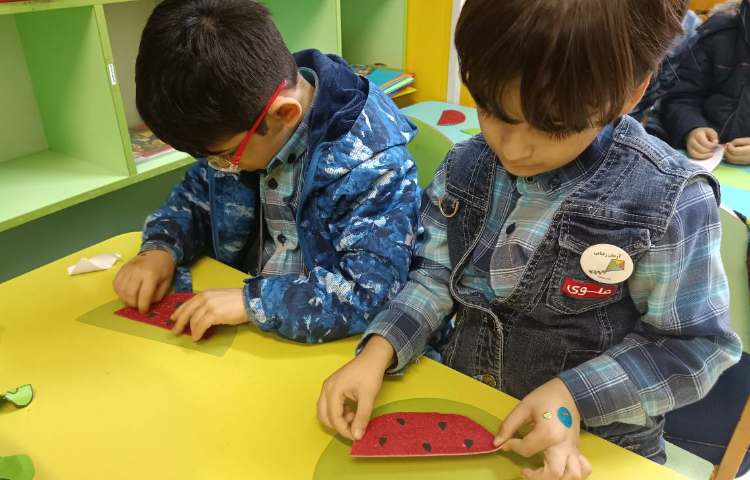 :کلاس دستان توانمند، کاردستی هندوانه (ه) 7