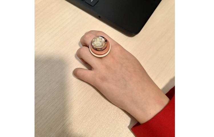 کلاس دنیای دگمه ها 19