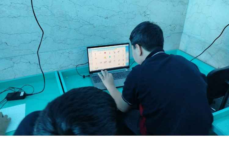 کلاس رایانه : آموزش اسکرچ 2