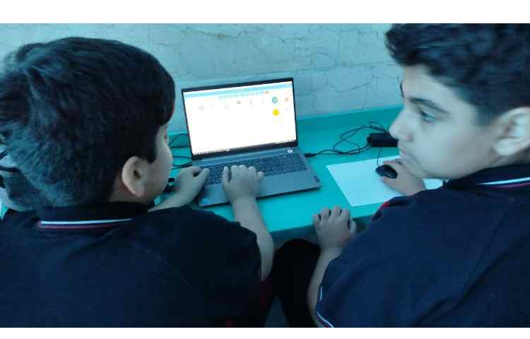 کلاس رایانه : آموزش اسکرچ 3