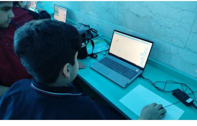 کلاس رایانه : آموزش اسکرچ 8