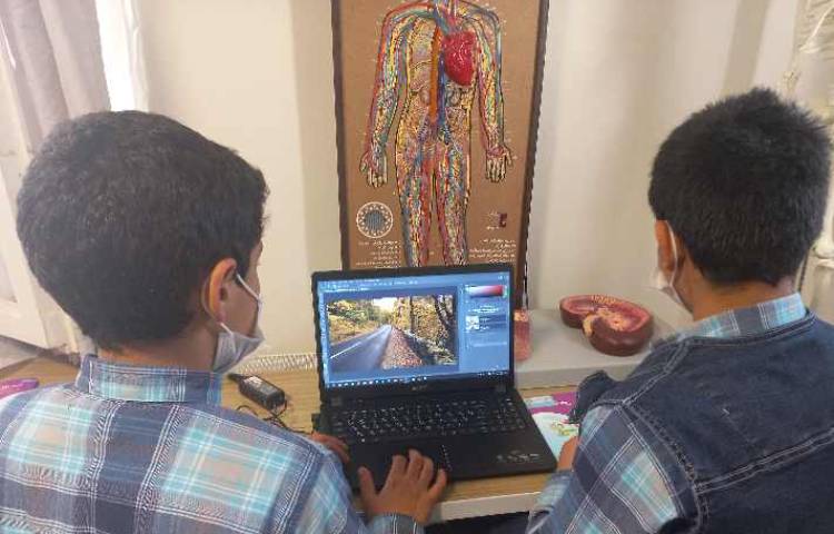 کلاس رایانه -پایه چهارم و پنجم 7