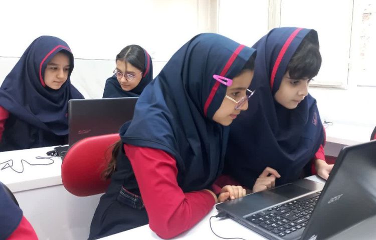 کلاس رایانه 2