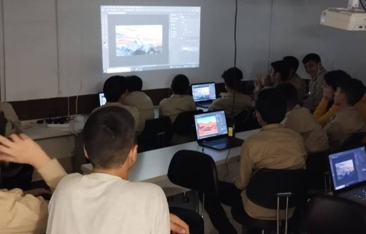 کلاس رایانه 2