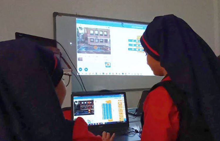 کلاس رایانه 6