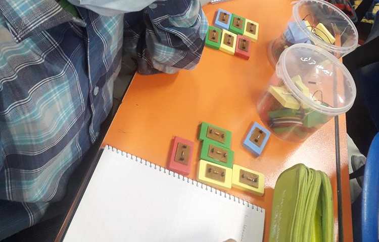 کلاس رباتیک (آشنایی با مقاومت ها رنگی ) 8