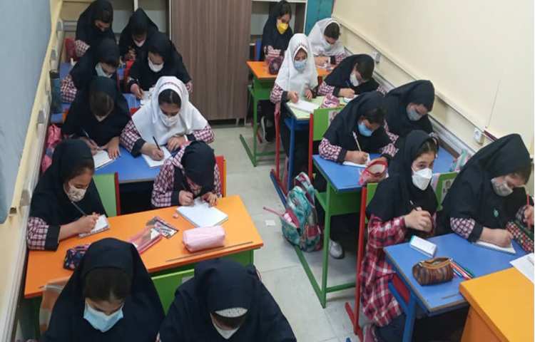 کلاس ریاضی مبحث اثبات مساحت متوازی‌الاضلاع و مثلث 1