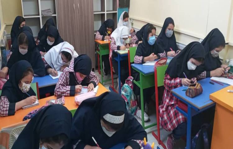 کلاس ریاضی مبحث اثبات مساحت متوازی‌الاضلاع و مثلث 4