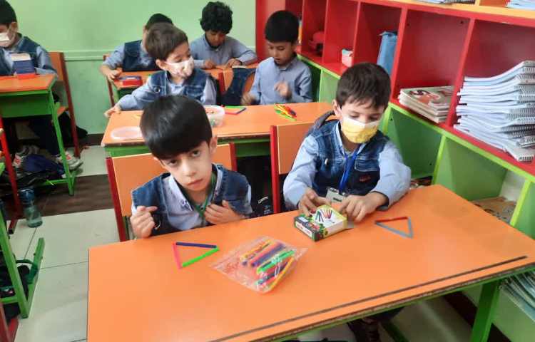 کلاس ریاضی کار با چینه 6