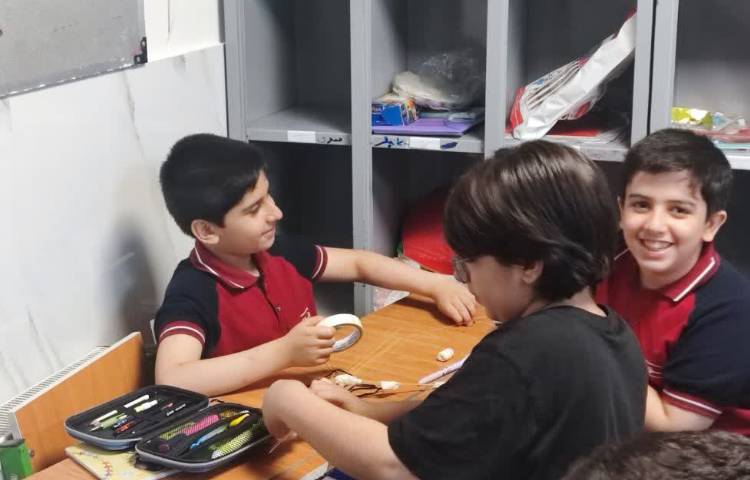 کلاس زبان انجام چالش مارشملو