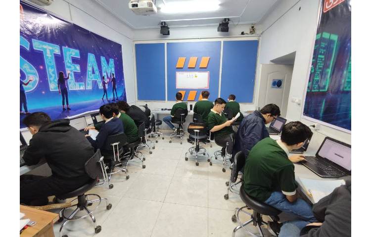 کلاس سایت و کامپیوتر پایه نهم