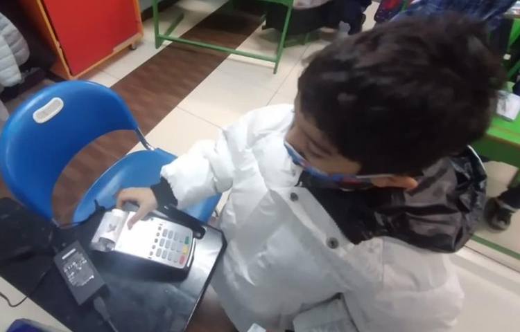 کلاس سواد مالی (آموزش استفاده از کارتخوان) 2