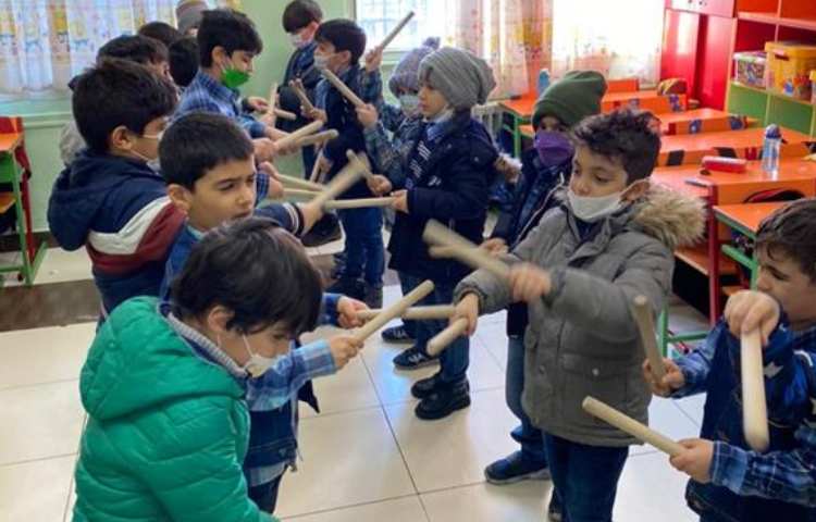 کلاس شاد ریتم و گیم پایه اول 3