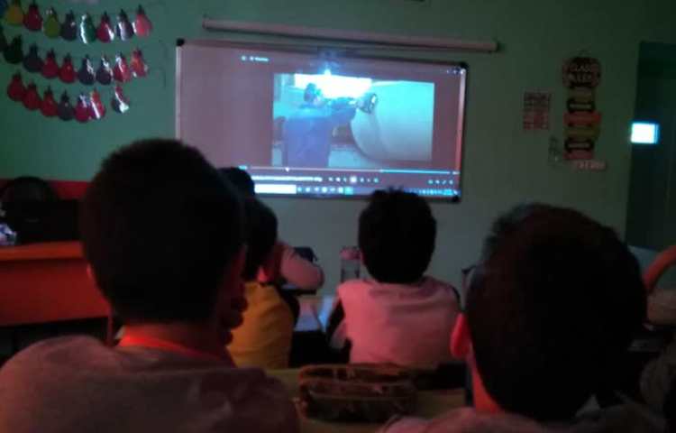 کلاس علوم با مبحث مراحل تهیه کاغذ