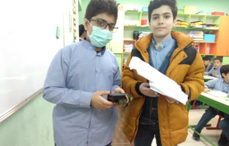 کلاس علوم با موضوع ساخت ماشین درس هشتم علوم