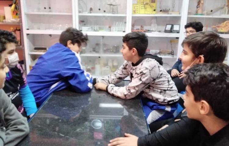 کلاس علوم ( مبحث نیرو (مچ اندازی و ساخت ماشین و نیروی الکتریکی ) 17