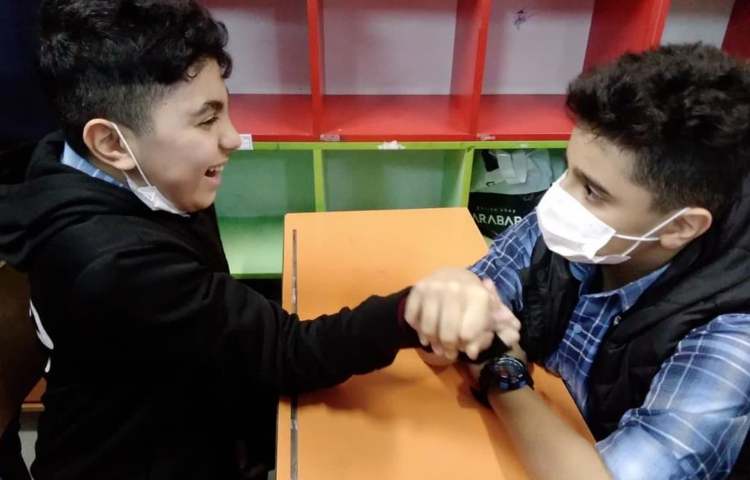 کلاس علوم ( مبحث نیرو (مچ اندازی و ساخت ماشین و نیروی الکتریکی ) 3