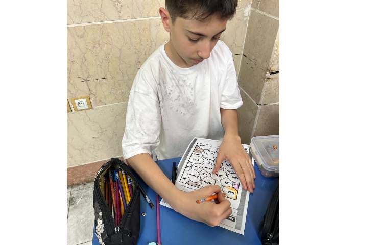 کلاس فارسی موضوع ؛هم خانواده بازی و هم خانواده 3